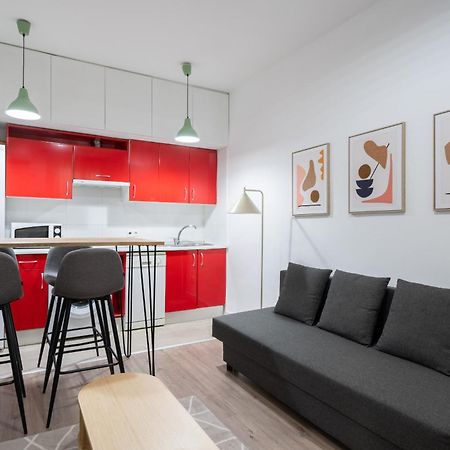 Apartamento En Chueca Para 4 Personas Alquiler Temporal Madrid Exterior photo